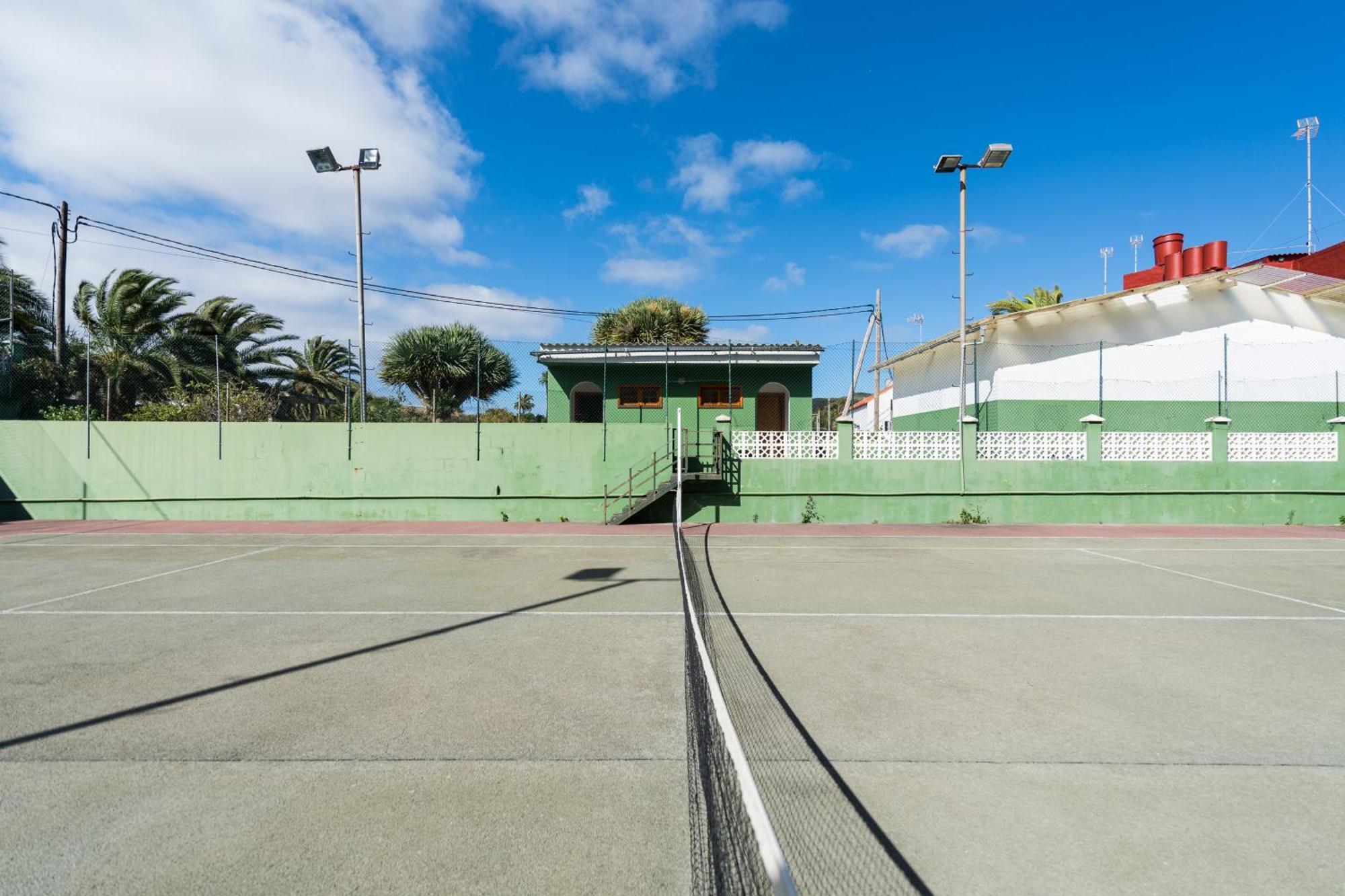 5br House - Pool & Parking - Tennis Court Villa Las Palmas de Gran Canaria